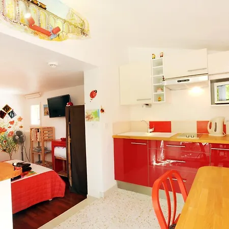 Chambres D'hotes Arcenciel Bed & Breakfast Canohès